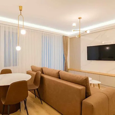 Downtown Panorama 9th Floor *