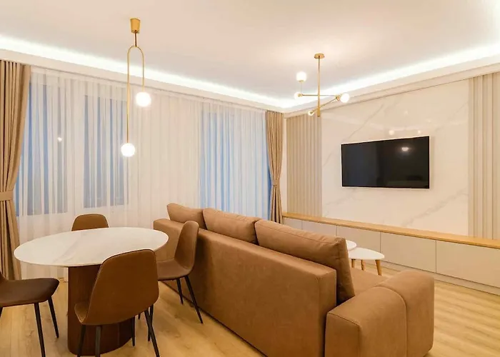 Downtown Panorama 9th Floor *